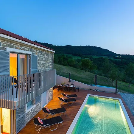 Villa Akazija *